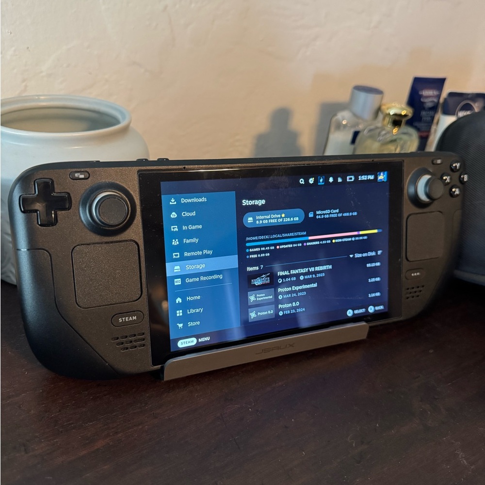 Steam Deck LCD 256gb - MINT